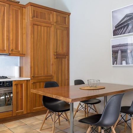 A Beautiful 2 Bdr House In The Heart Of Plaka Atenas Exterior foto